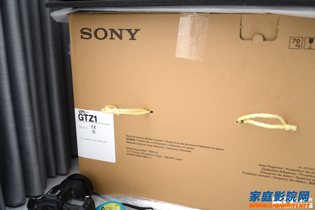 Sony顶级SXRD 4K超短焦激光投影机VPL-GTZ1开箱