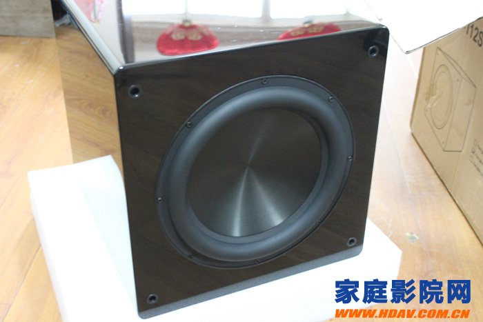 超音SR AUDIO EQ-12HP 十二寸有源低音炮开箱测评