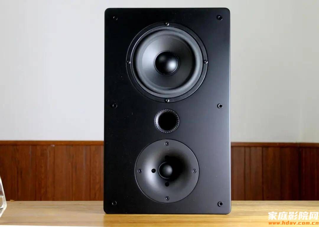 超薄音箱只要两千?Viator Sound M系列音箱和SUB12低音炮评测(图7) 超薄音箱只要两千?Viator Sound M系列音箱和SUB12低音炮评测(图7)
