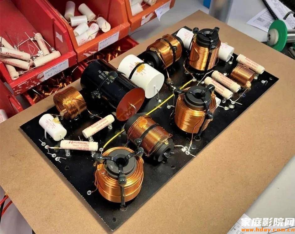 避坑!几个反常识的家庭影院音箱选购技巧(图15) 避坑!几个反常识的家庭影院音箱选购技巧(图15)