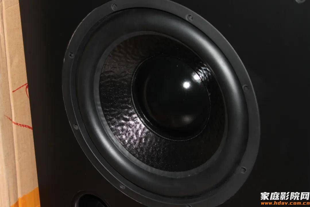万元级低音炮新选择,卫道声学Viator Sound SUB12低音炮评测 (图13) 万元级低音炮新选择,卫道声学Viator Sound SUB12低音炮评测 (图13)