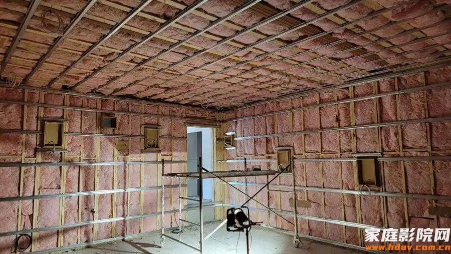 老外手搓发烧级影音室,IMAX感扑面而来(图5) 老外手搓发烧级影音室,IMAX感扑面而来(图5)