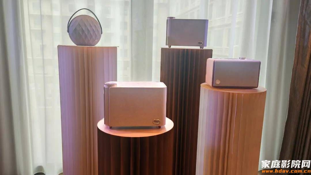 全景声降临广州!杰科携Q30全景声无线音箱亮相2025广州国际音响唱片展(图4) 全景声降临广州!杰科携Q30全景声无线音箱亮相2025广州国际音响唱片展(图4)