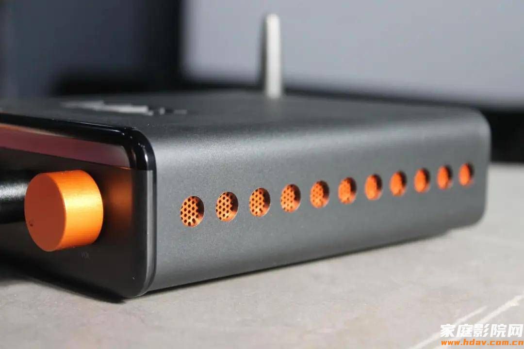音响界的“蜜雪冰城” ！ Fosi Audio BT20A MAX功放试用笔记(图9)