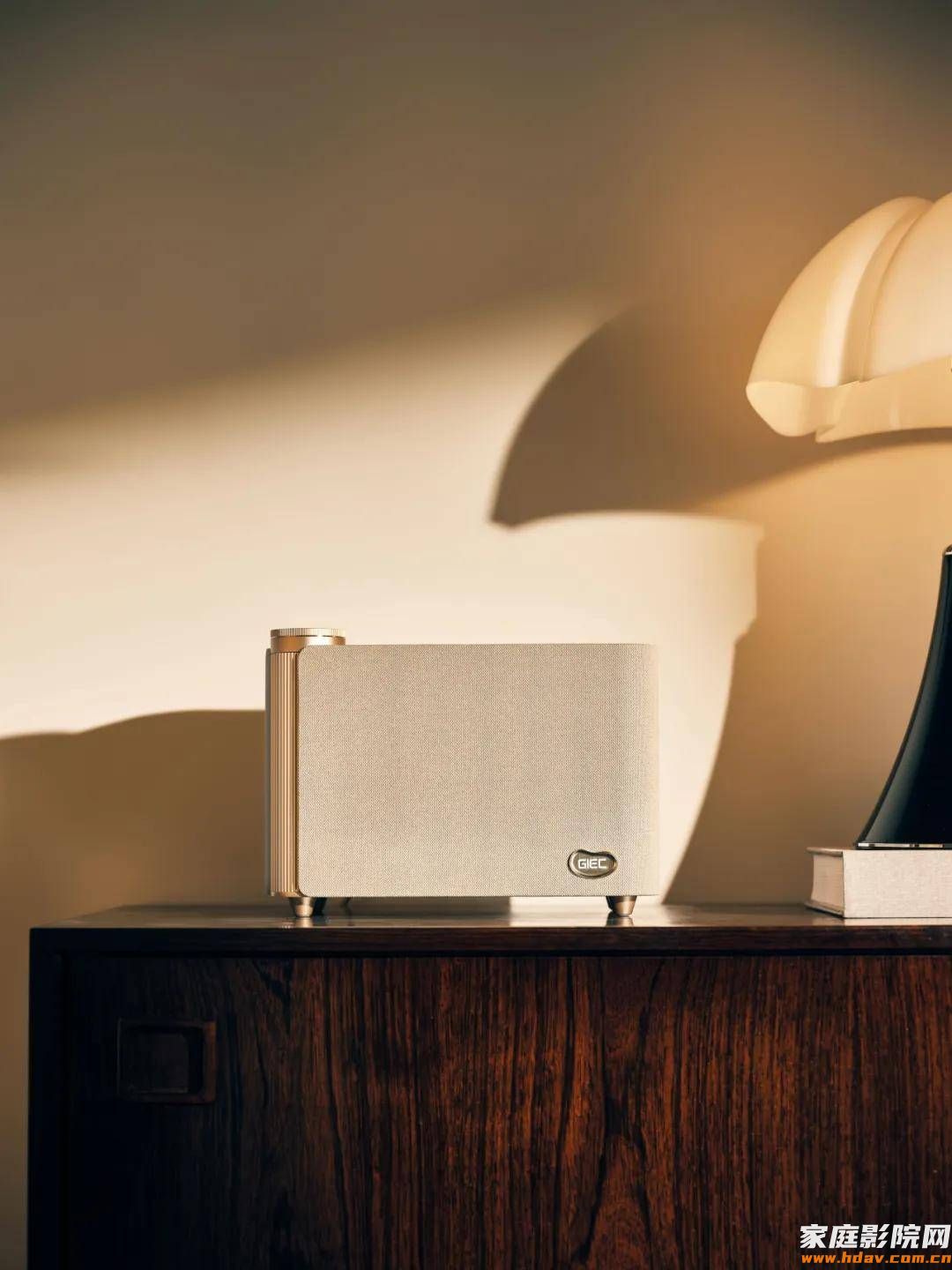 载誉归来!深度拆解杰科Q30全景声无线音箱斩获GAS 2026“产品创新大奖”背后的硬核底气 (图4) 图片