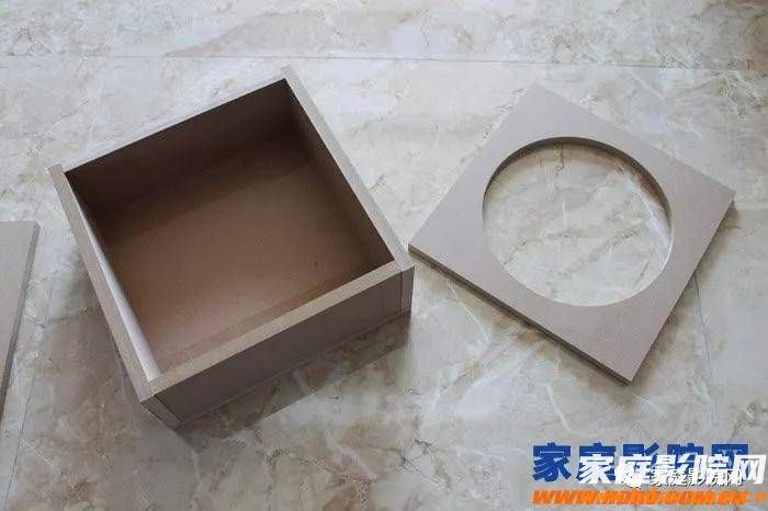 不做吊顶也能用吸顶喇叭?全景声天空声道安装教程 (图12) 文章配图-1