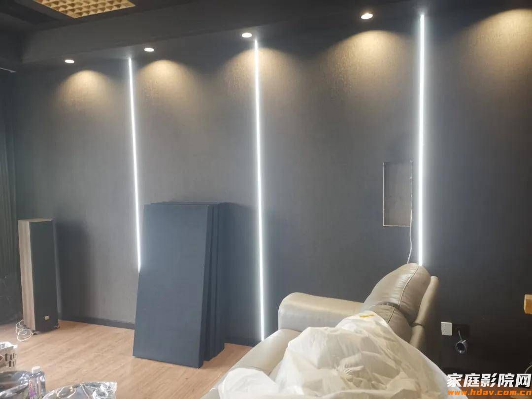 有窗的房间能装家庭影院吗?藏在别墅二楼的7.2.4全景声影音室 (图7) 文章配图-7