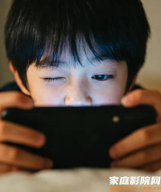 怎么看电视不伤眼?甚至还能延缓孩子近视?(图1) 文章配图-1