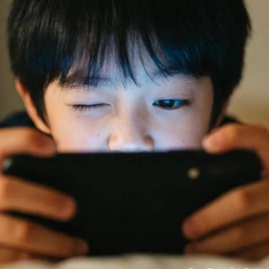 怎么看电视不伤眼？甚至还能延缓孩子近视？